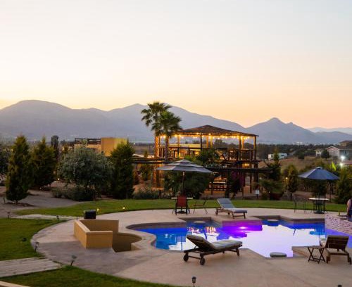 Valle de Guadalupe Hotel | Cuatro Lunas Hotel Boutique
