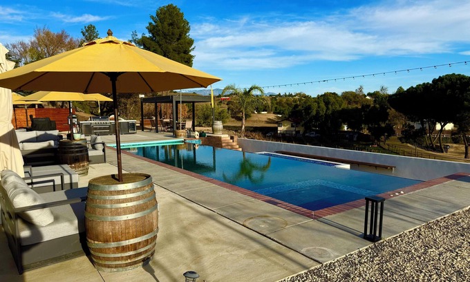Los Olivos Casa | Viña Cuatro Vientos Hacienda en Los Olivos