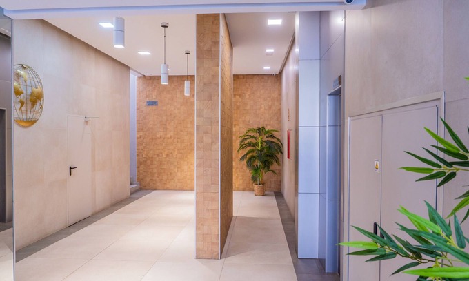 Hacienda Bizcochero Apartamento | Cubo's Apartamento Teatinos & Parking /urban /air conditioning /free wifi