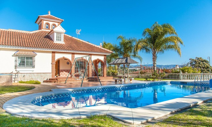 Cártama Cabaña | Cubo's Casa Rural Villa Catalina / piscina privada / terraza / wifi gratis / BBQ