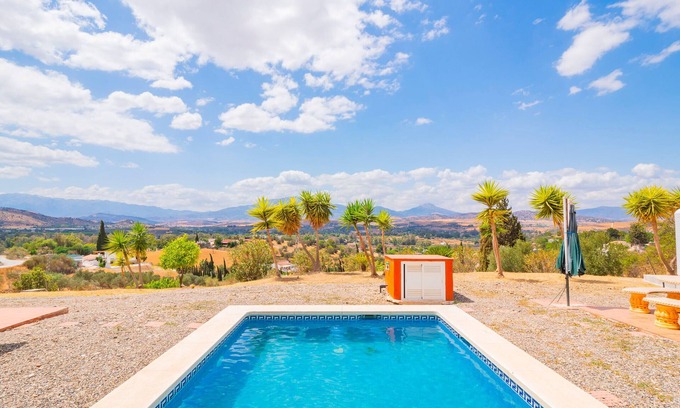 Coin Cabaña | Cubo's Casa Rural El Andaluz / piscina privada / wifi gratis / BBQ