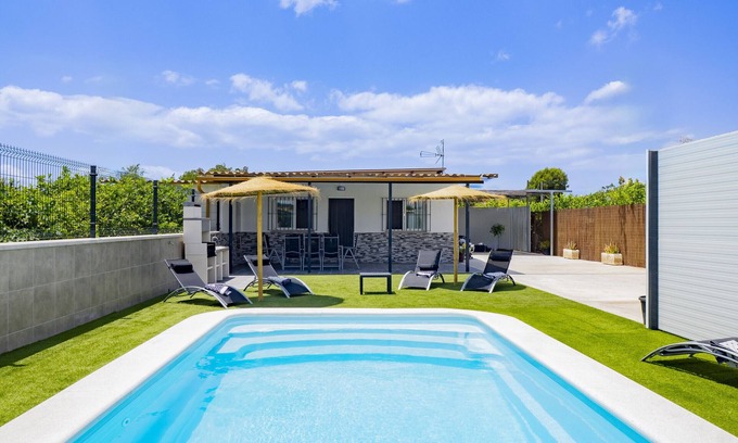 Cártama Cabaña | Cubo's Casa Rural El Jardin de Fernando/private pool/air conditioning/free Wi-Fi