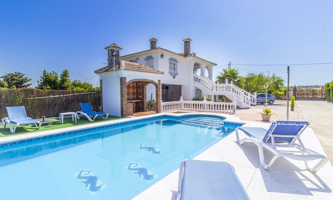 Alhaurín el Grande Villa | Cubo's Villa Gertrudis . Climatización, piscina privada, wifi.