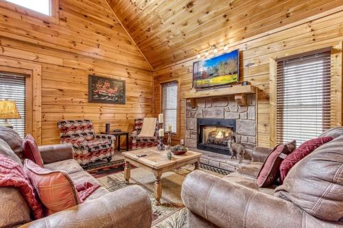 Sevierville Casa | Cubs Cozy Den by Avada Properties