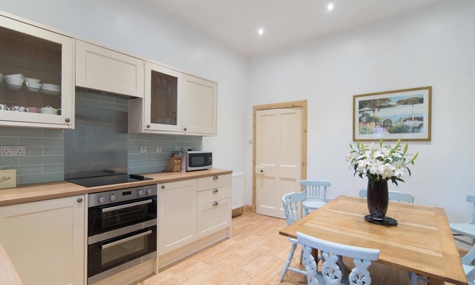 Kilmelfort Casa | Cuil Lodge es una casa de familia 5 dormitorios que acaba de ser renovado.