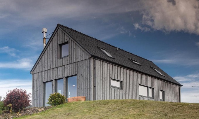 Portree Casa | Cuillrigh - Luxury house, loch & mountain views