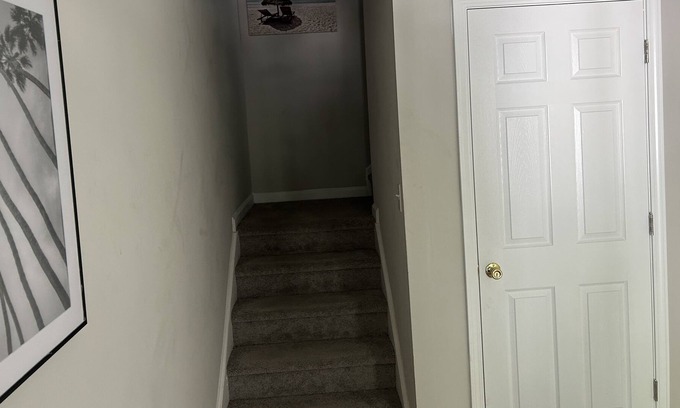 Duluth Casa | Cul de sac Townhome Close Location Atlanta Spacious Bedroom Private entrance