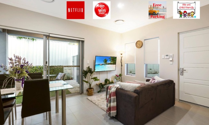 Balga Casa | Culloton Comfort – Spacious 3BR Home Near Shops & Parks​