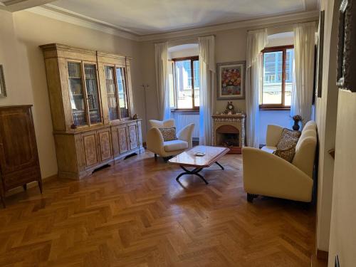 Prato Apartamento | Cuore Antico 12 Apartment
