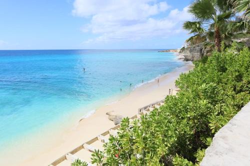 Maho Apartamento | Cupecoy Beach Club Condo