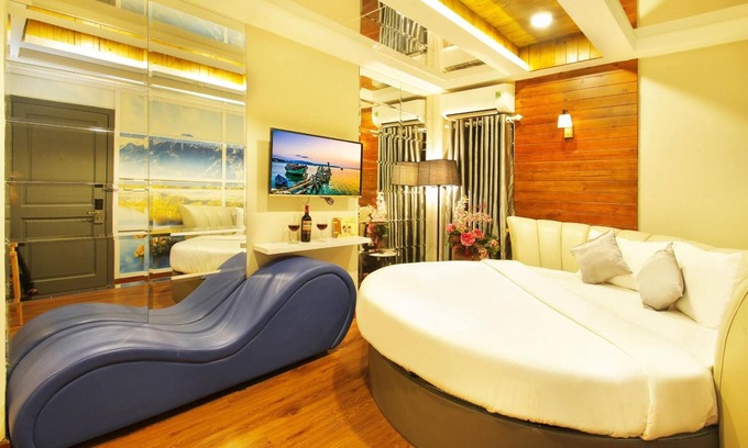 Phu Nhuan Hotel | Cupid 2 Hotel