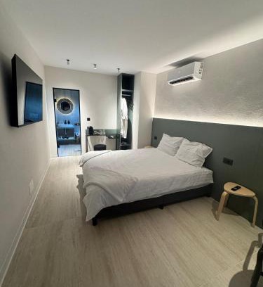 Garlenii de Sus Cama Y Desayuno | Curacao SPA