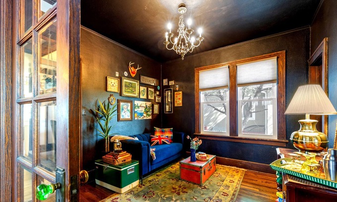Aksarben - Elmwood Park Casa | Curated Craftsman Charm in the Heart of Omaha