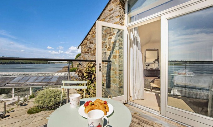 Lawrenny Casa | Curlew Waterside Retreat