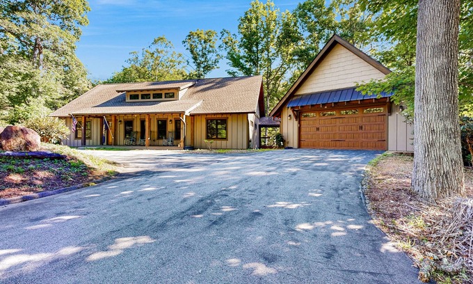 Pisgah Forest Casa | Custom Creekside Escape | Entertainers Deck & Wooded Views, Kids Play Zone