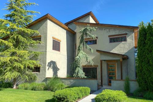 Sunset Casa | Custom Home Less Than 2 Mi to Downtown Boise
