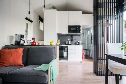 Tyreso Apartamento | Cute and Cozy Guesthouse near Water