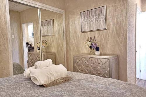 Tampa Heights Casa | Cute and Cozy Studio