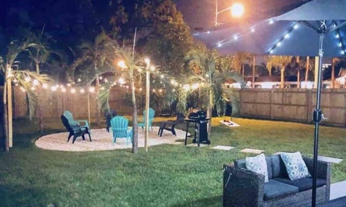 Delray Beach Cabaña | Cute Corner Cottage