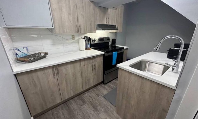 Highland Park Casa | Cute Highland Park Entire Unit A