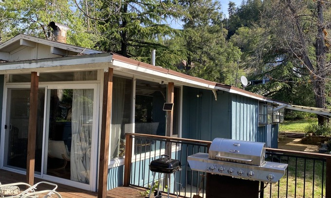 Foresthill Casa | Cute house on the Western States Trail