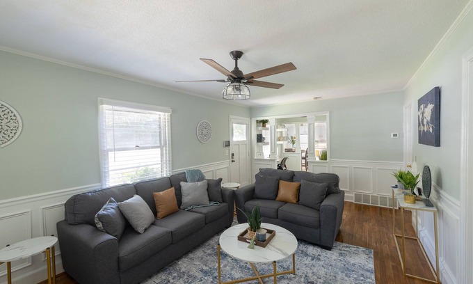 Rosewood Casa | Cute n' Comfy Capers