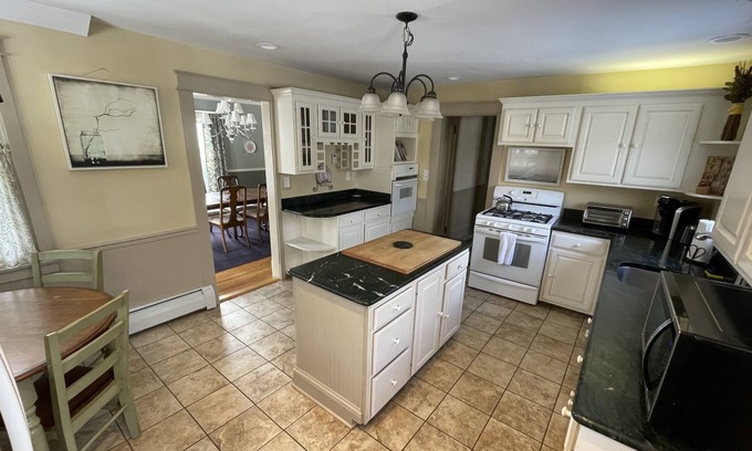 East Haven  Rutland County Casa | Cute Vermont house, close to ski mtn. and lakes