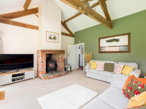 Uckington Casa | CV35 8AT The Barns Hampton Lucy · Peaceful 2Bed Retreat in Hampton Lucy Parking Pass The Keys