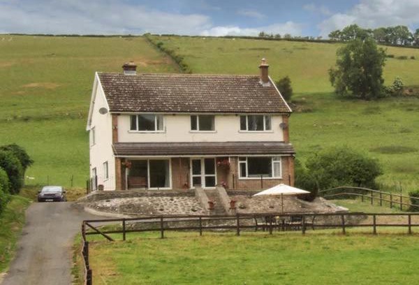 Knighton Casa | Cwmgilla Farm
