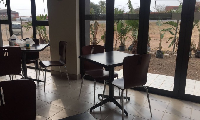 Serowe Hotel | Cycad Palm Hotel