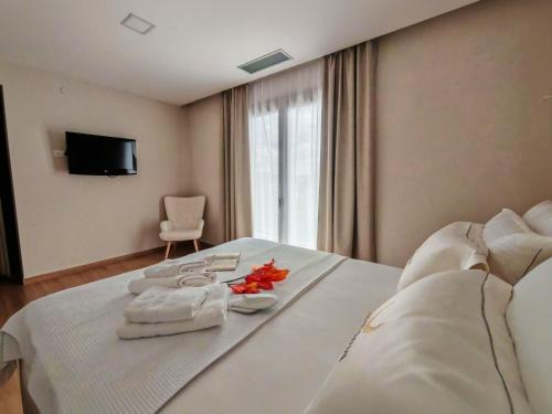 Tirintha Apartamento | Cyclopean View Suites
