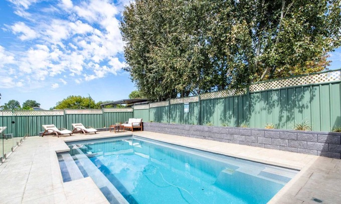 Dubbo Casa | Cypress Point - Pool Entertainer, Pets Allowed