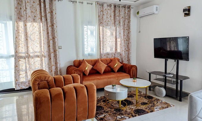 Yaounde Apartamento | Cyta Apparts: Appartement Meublée Proche du Centre Ville