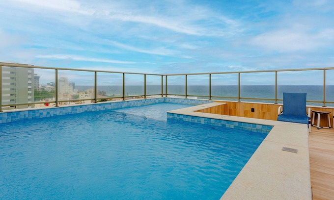 Costa Azul Apartamento | CZ01 Beautiful Bedroom and Living Room with Sea View