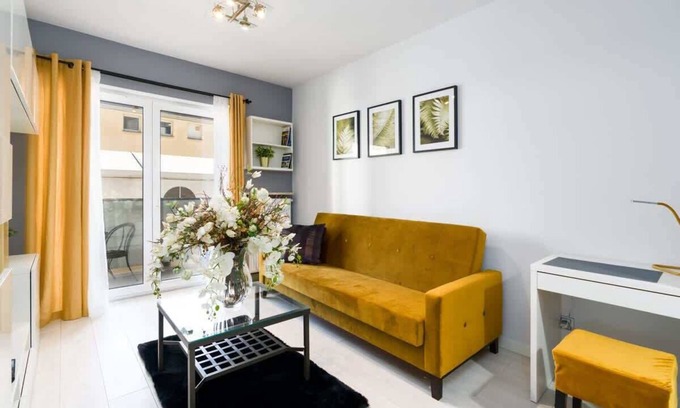 Wilda Apartamento | Czarnieckiego 4B | Bright Apartment | Parking