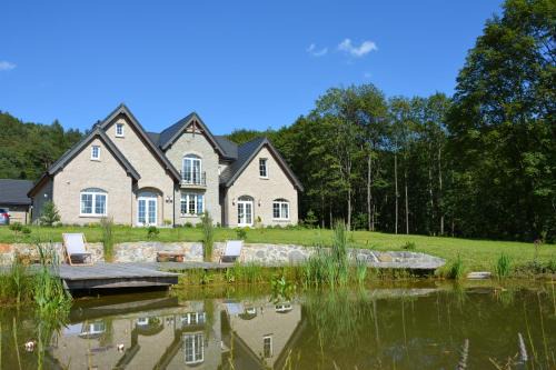 Regietow Casa | Czarny Dział