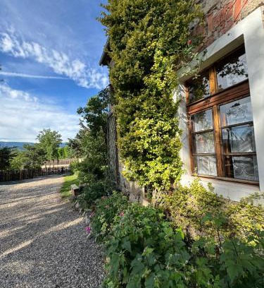 Myslakowice Casa | Czerwony Dworek 8 - Agroturystyka Karkonosze