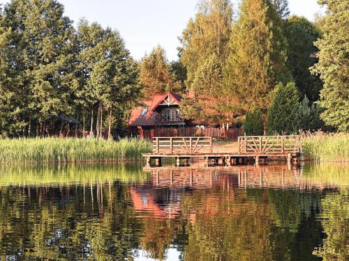 Płaska Casa | CzillasOrle luksusowy dom nad samym brzegiem jeziora Orle koło Augustowa