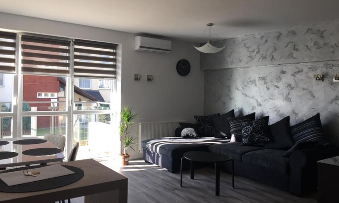 Tychy Apartamento | Cztery Pory Roku