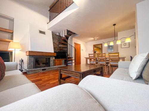 Puigcerda Apartamento | Dúplex con encanto en Puigcerdà Un lugar único!