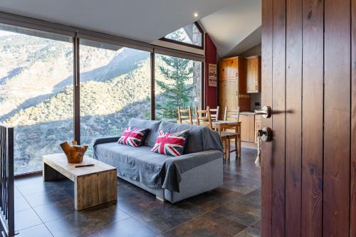 Aixirivall Apartamento | Dúplex Renovado con Vistas Impresionantes