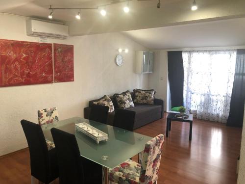 Babin do Apartamento | D&D Budva