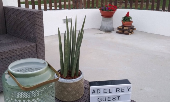 Tomar Casa | D'el Rey Guest House