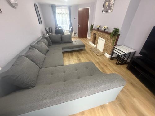 Belvedere Apartamento | D'Luxe Royal 3 bedrooms house in Abbeywood, London
