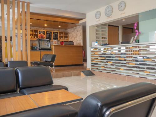 Tangerang Hotel | d'primahotel Airport Jakarta Terminal 1A