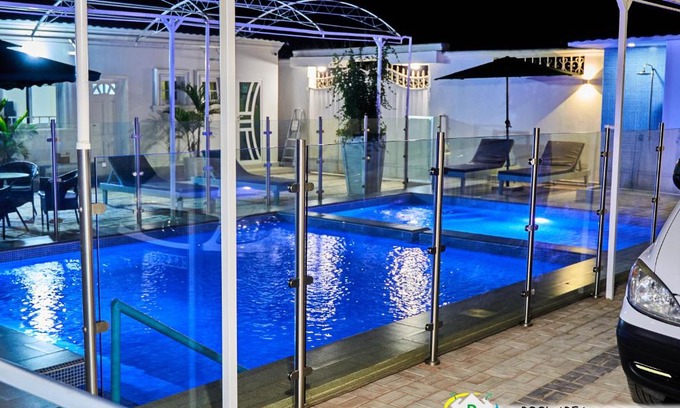 Old-Yundum Apartamento | D White Villas