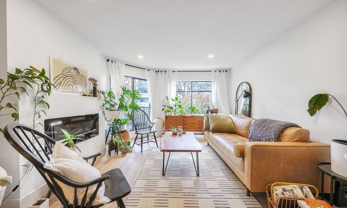 Mount Pleasant Apartamento | D13 - Chic Urban Living in Mount Pleasant
