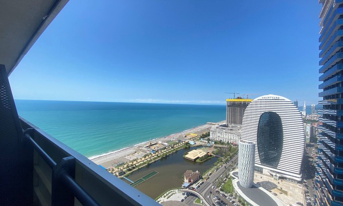 New Boulevard Hotel | D2 Orbi City Apartments