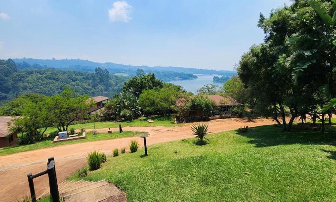 Ligfontein Casa | Da Gama Lake Cottages - Coral Tree and Cormorant Cottages