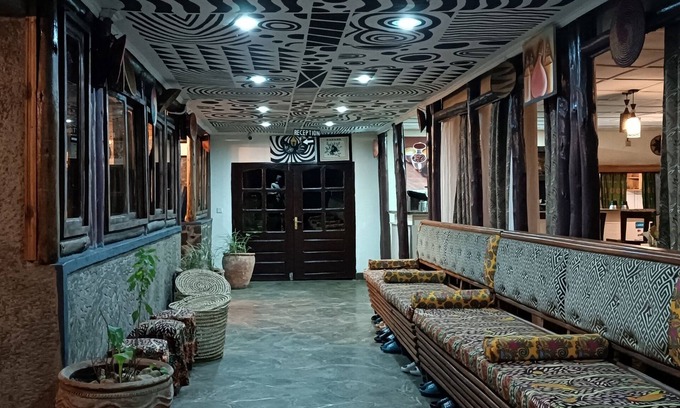 Kinigi Cabina | Da Vinci Gorilla Lodge